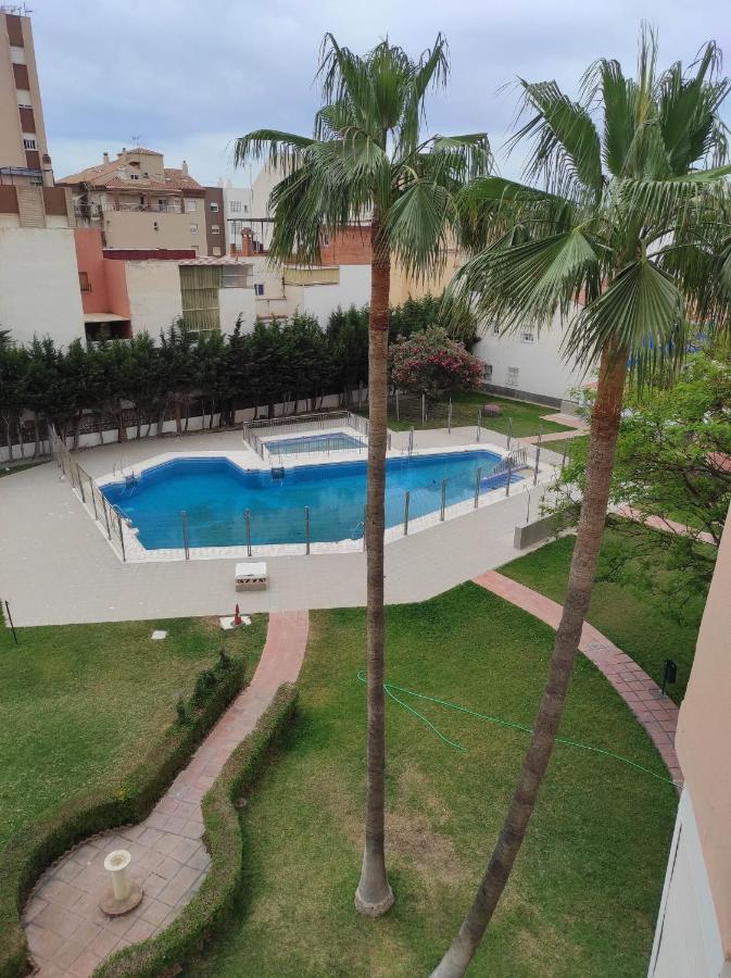 Апартаменты El Rincon De Pilar Al Lado Del Mar Торре-дель-Мар Экстерьер фото